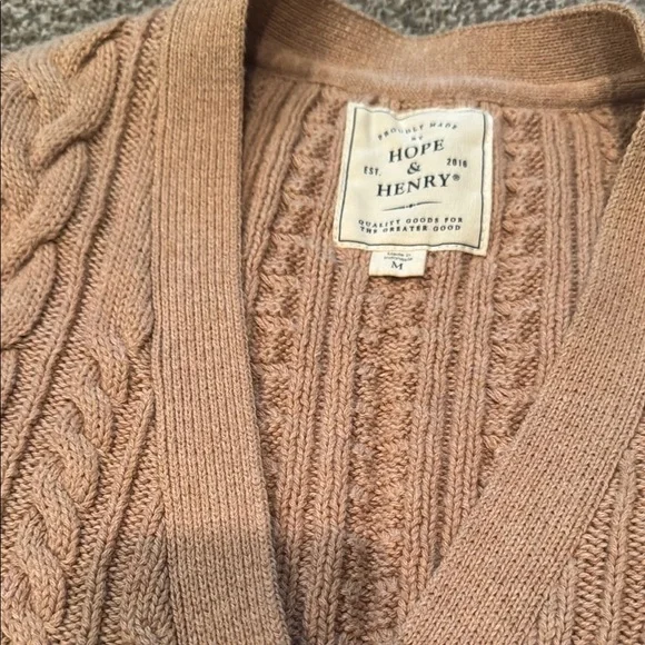 Women's Organic Cotton Cable Knit Cardigan Sweater - Tan Size Medium - Picture 2 of 3